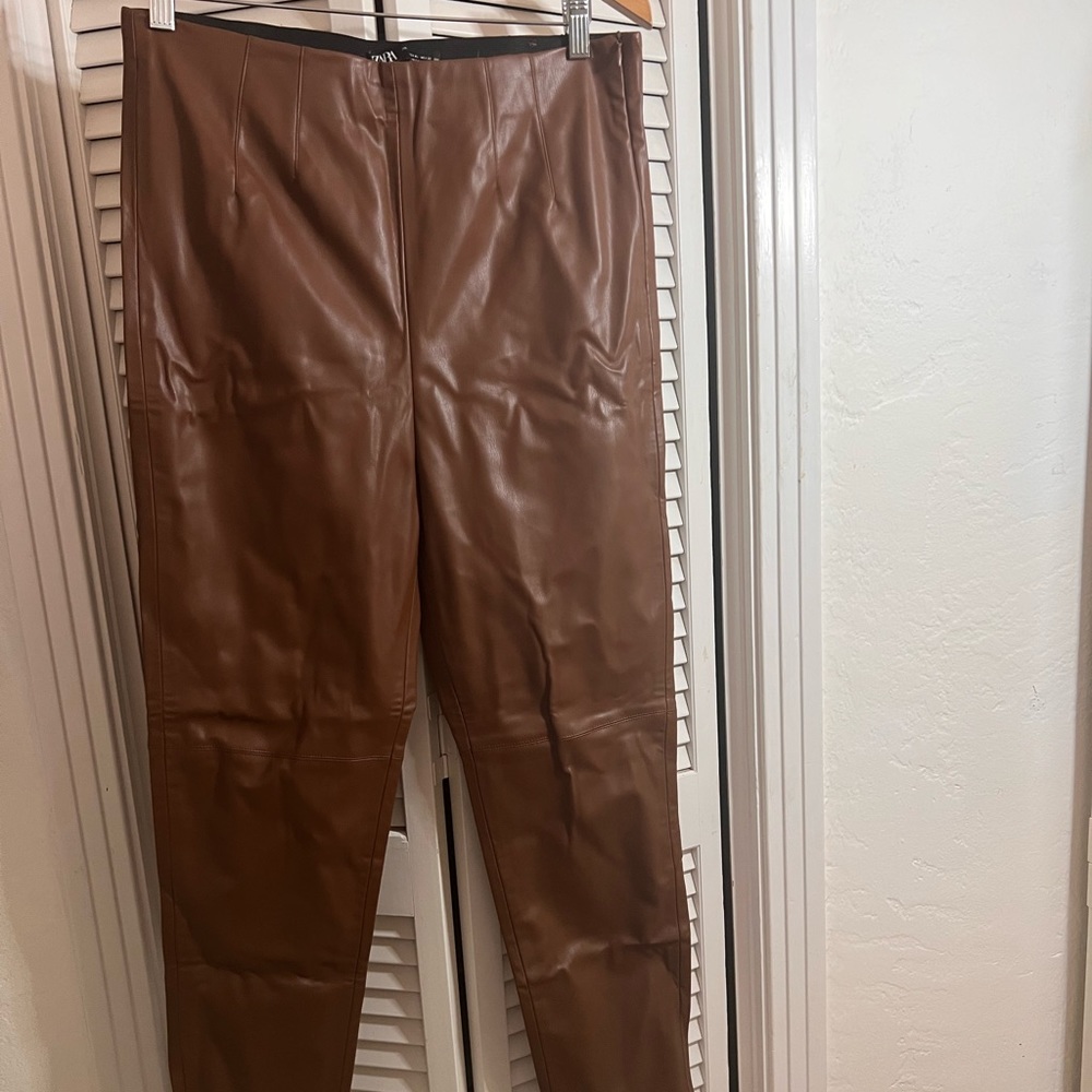 Faux leather leggings, dark brown, Zara XL